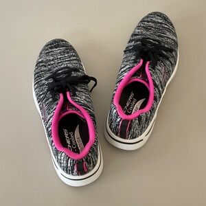 Sketchers Black, White and Pink Sneakers